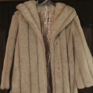 Terry Lewis classic luxuries fur coat